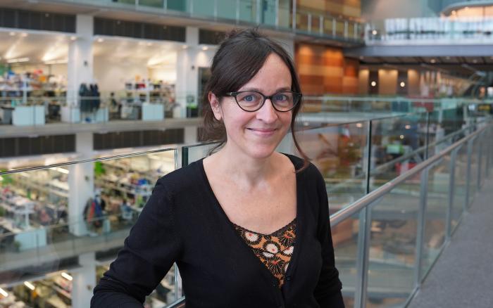 Irene Miguel Aliaga at the Crick.