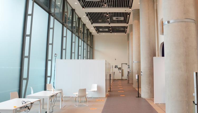 The Crick's gallery converted into a vaccine centre.